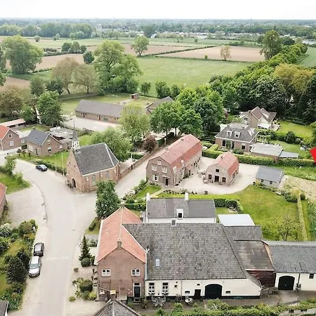 Holiday home Landelijk Alem